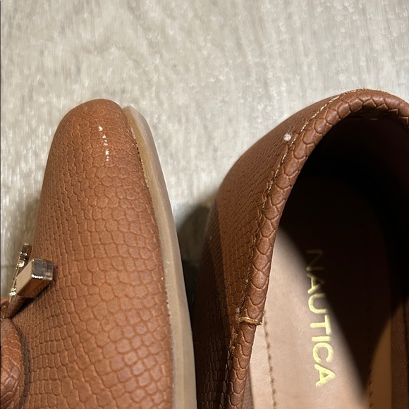Nautica Textured Brown Loafers with Bow - Picture 7 of 8